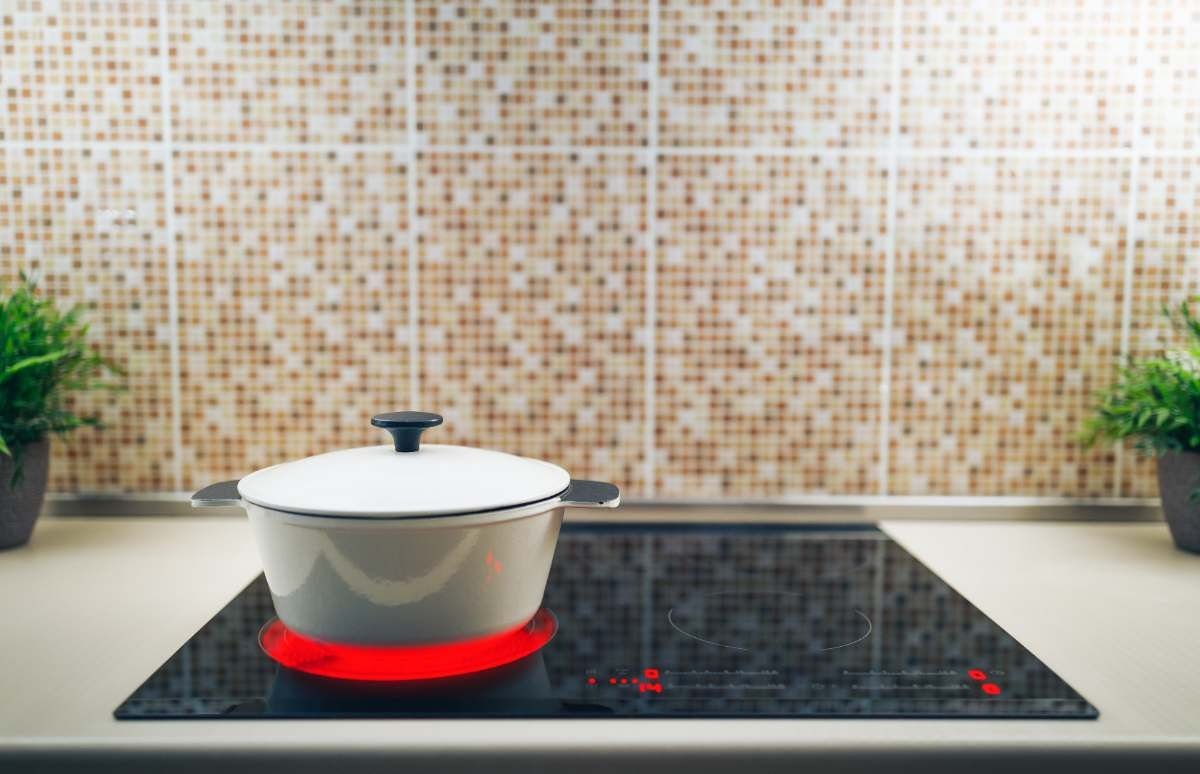 Que cubre un seguro del hogar en una vitroceramica